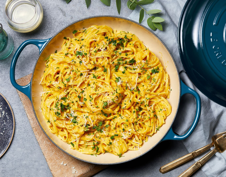 Spaghetti Cremoso de Ajo y Parmesano